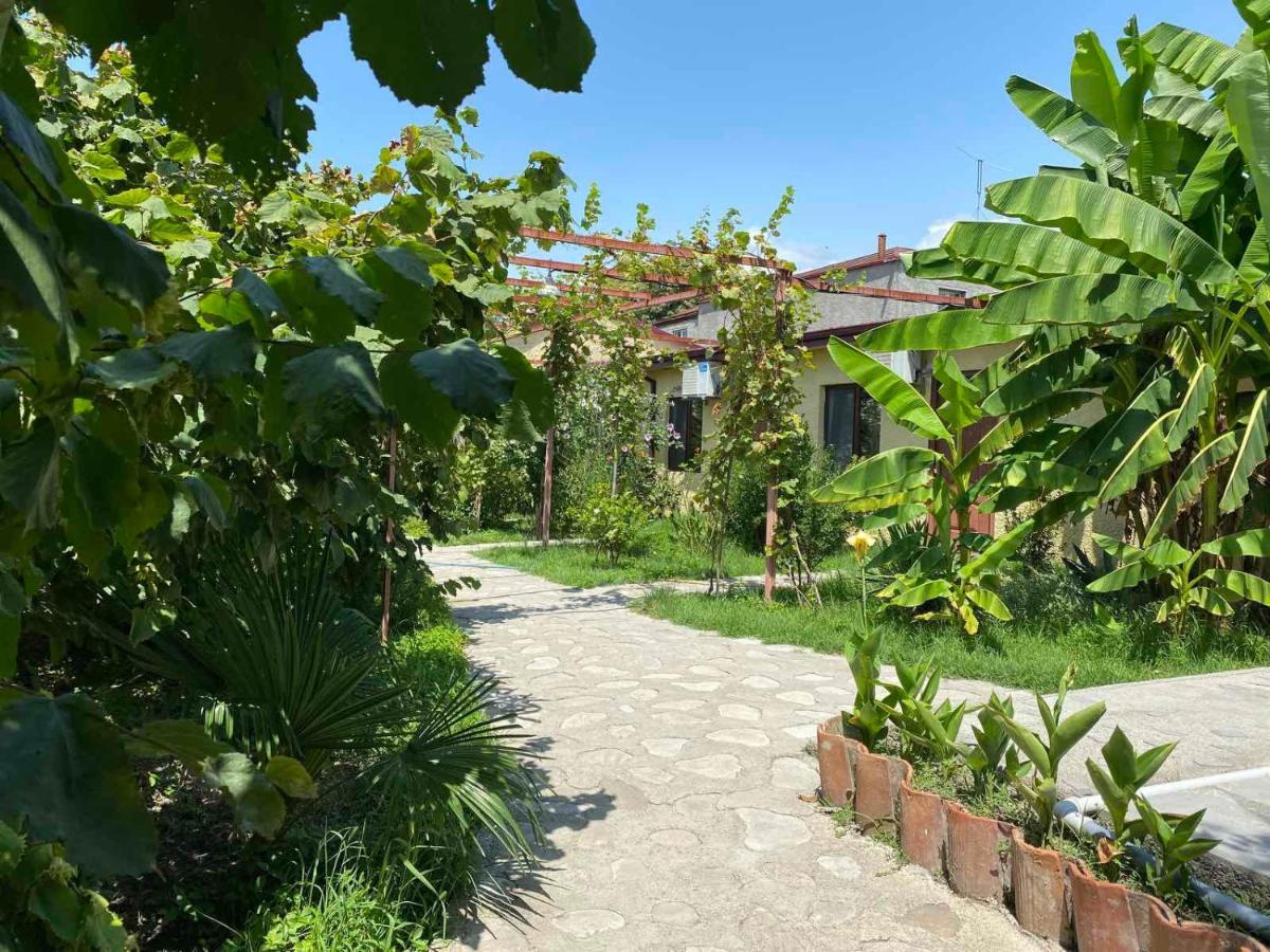 Hotel Villa Eniseli Ngoại thất bức ảnh
