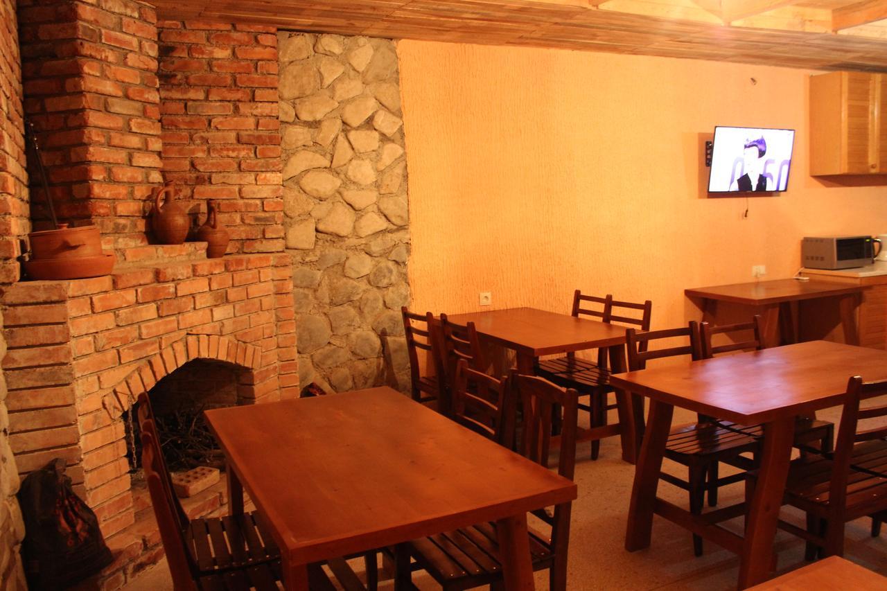 Hotel Villa Eniseli Ngoại thất bức ảnh